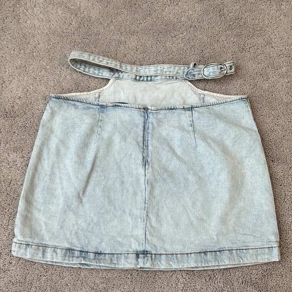 WeWoreWhat Cut-Out Denim Mini Skirt | Size Medium - Picture 2 of 9